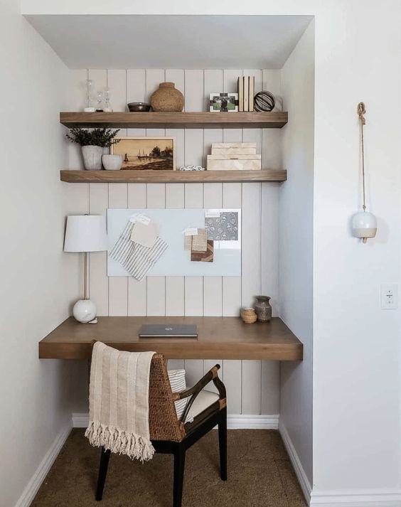 Built-In Desk